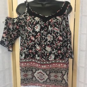 By & By Junior Cold Shoulder Black Floral BTS Sz S